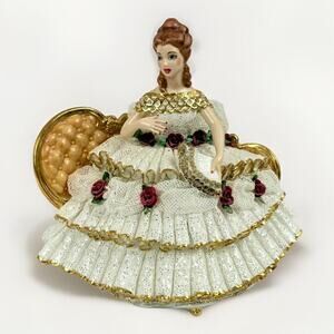 Large Vtg Dresden Lace Porcelain Doll Figurine Couch 8” Tall Ceramic Art *READ*